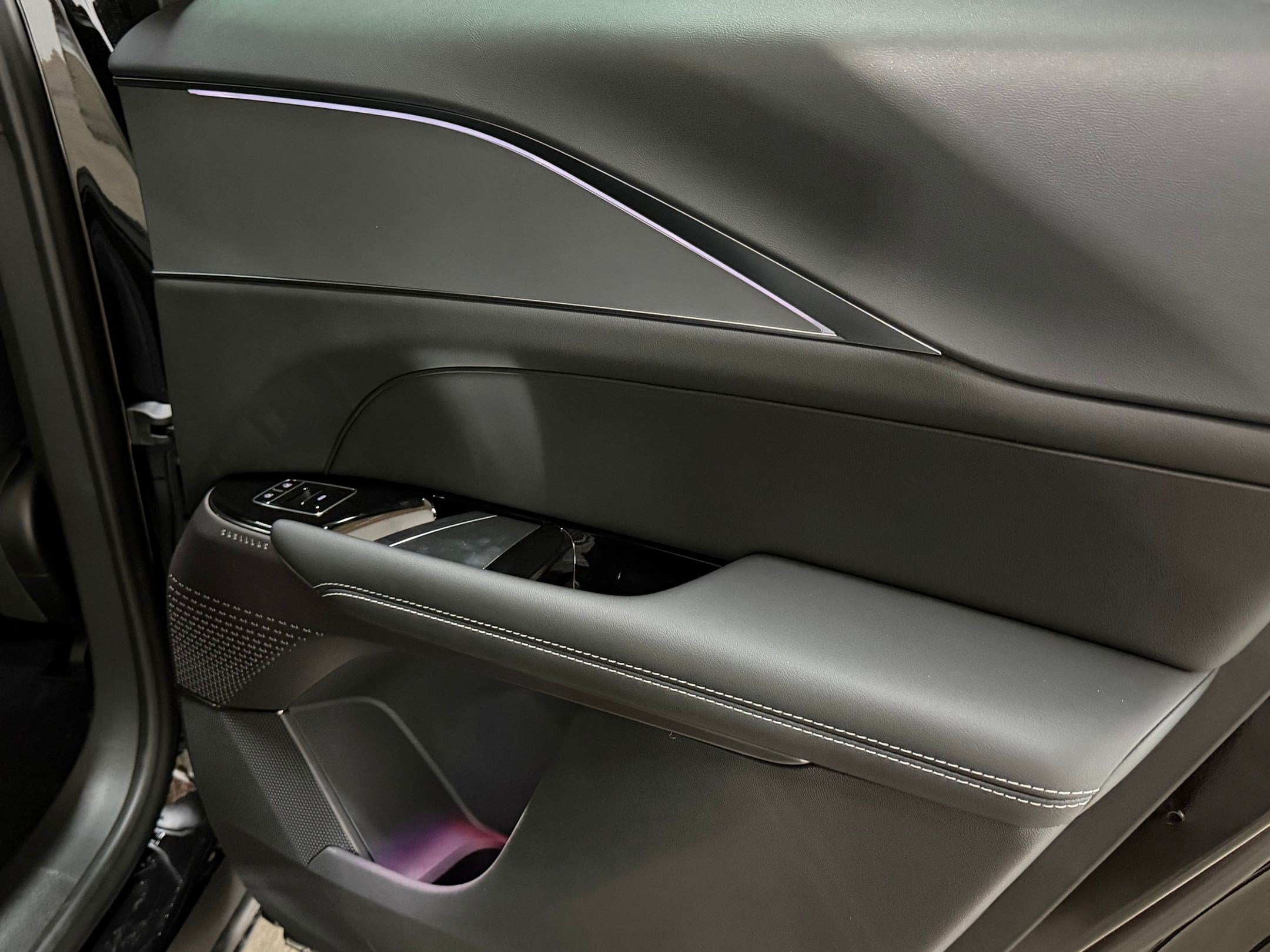2027 Cadillac LYRIQ Sport - Photo 44