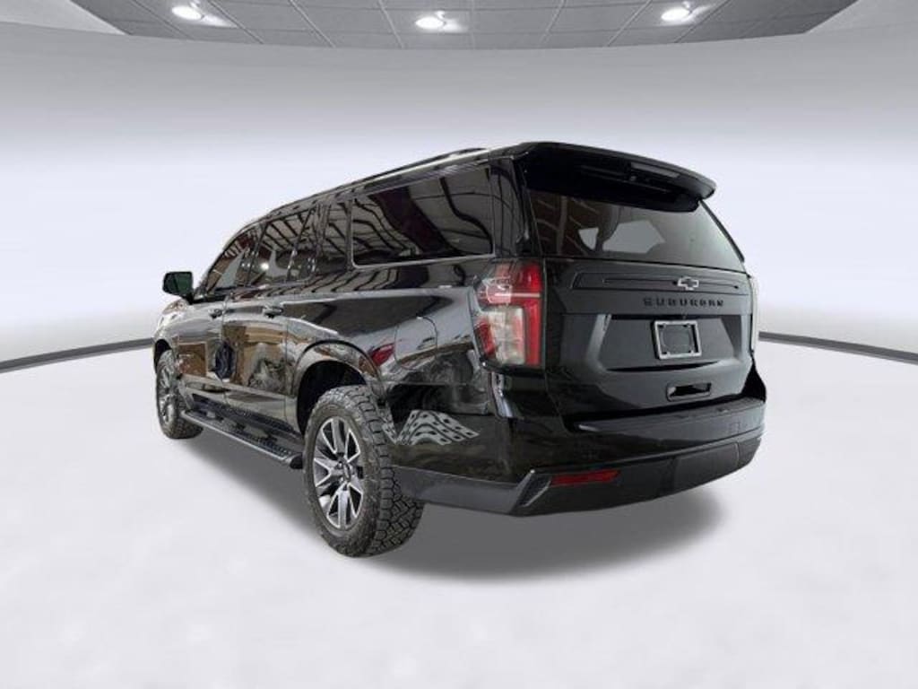 Used 2023 Chevrolet Suburban Z71 SUV
