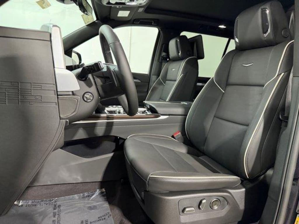New 2026 CADILLAC Escalade Luxury SUV