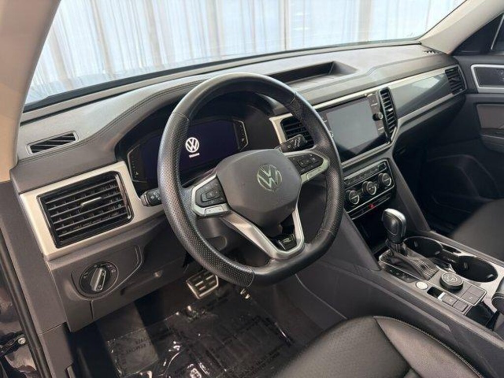 Used 2023 Volkswagen Atlas 3.6L V6 SEL R-Line Black
