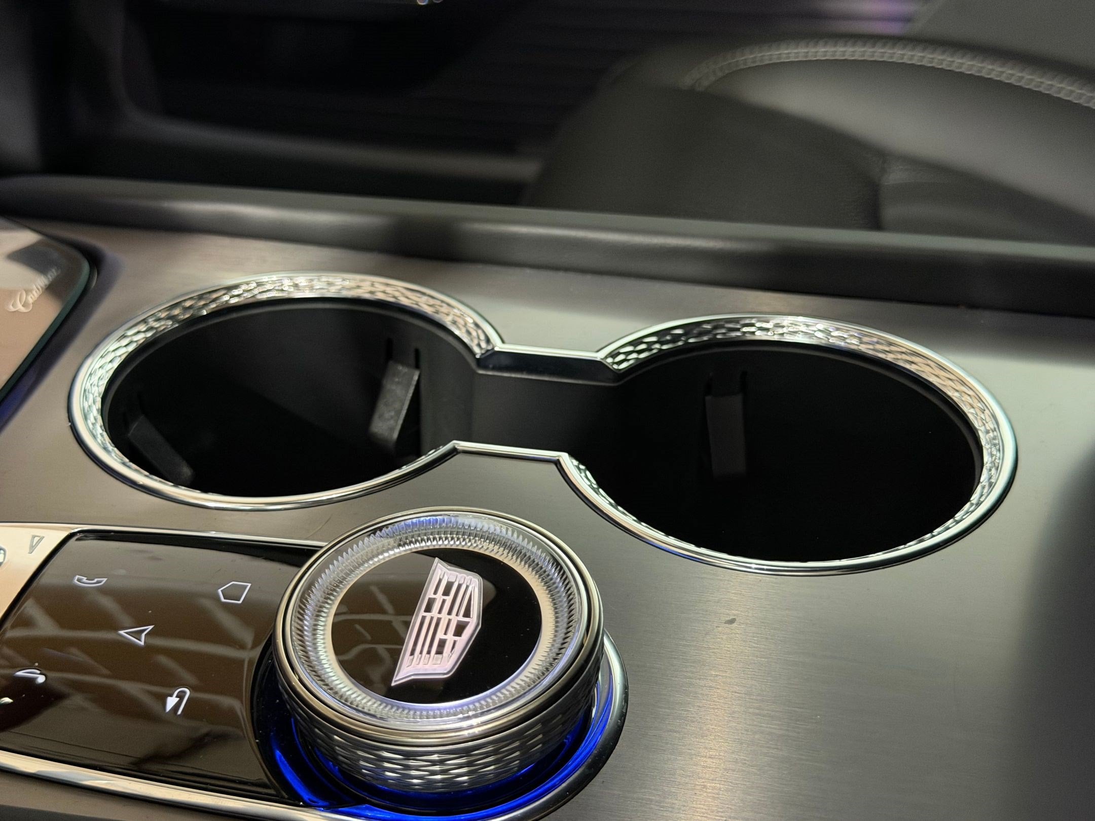 2026 Cadillac VISTIQ Sport - Photo 36
