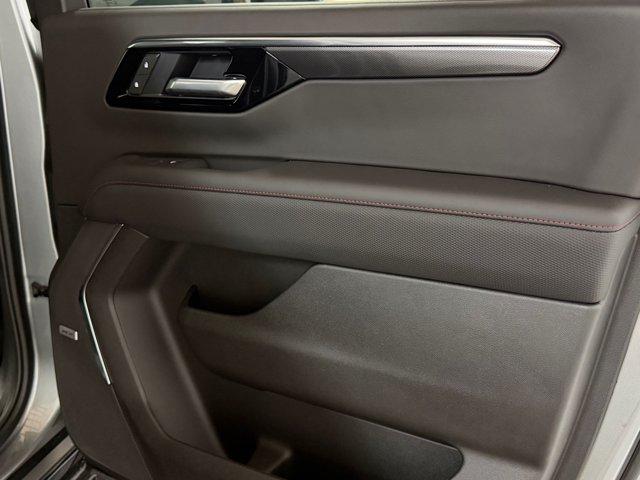 2026 Chevrolet Suburban RST - Photo 43