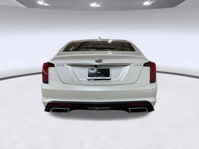 CT5 Premium Luxury Car