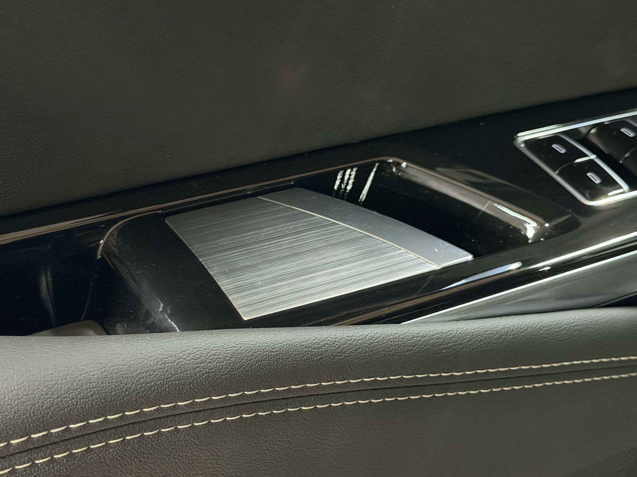 2026 Cadillac Escalade Luxury - Photo 23