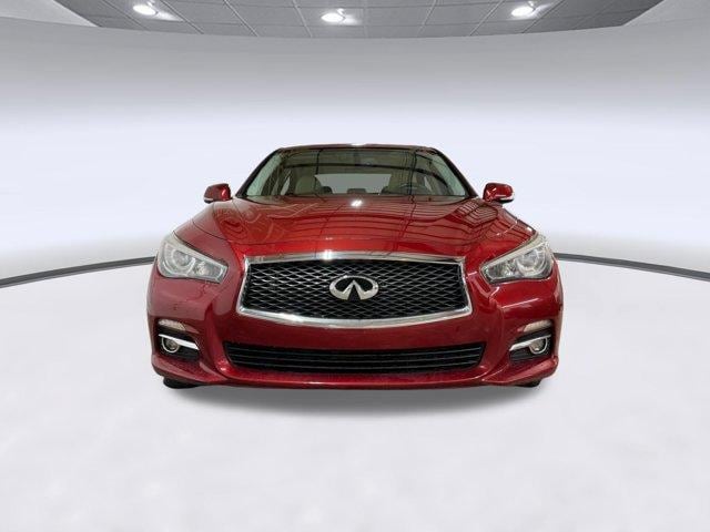 Q50 Premium