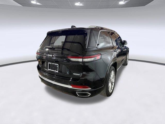 2022 Jeep Grand Cherokee Summit