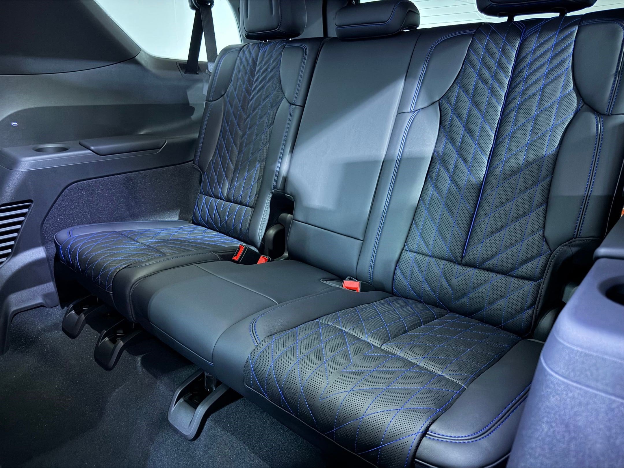 2026 Cadillac Escalade IQL Luxury - Photo 45