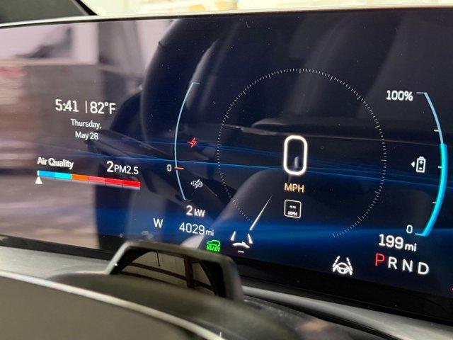 2026 Cadillac VISTIQ Sport - Photo 19