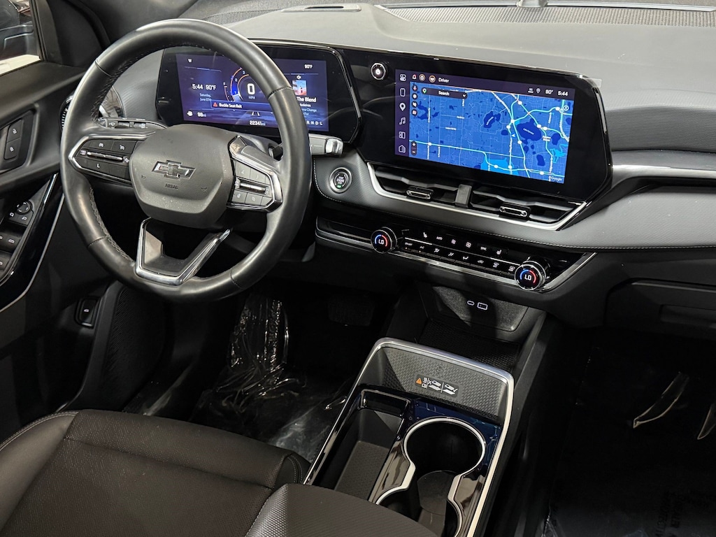 Used 2025 Chevrolet Equinox LT SUV