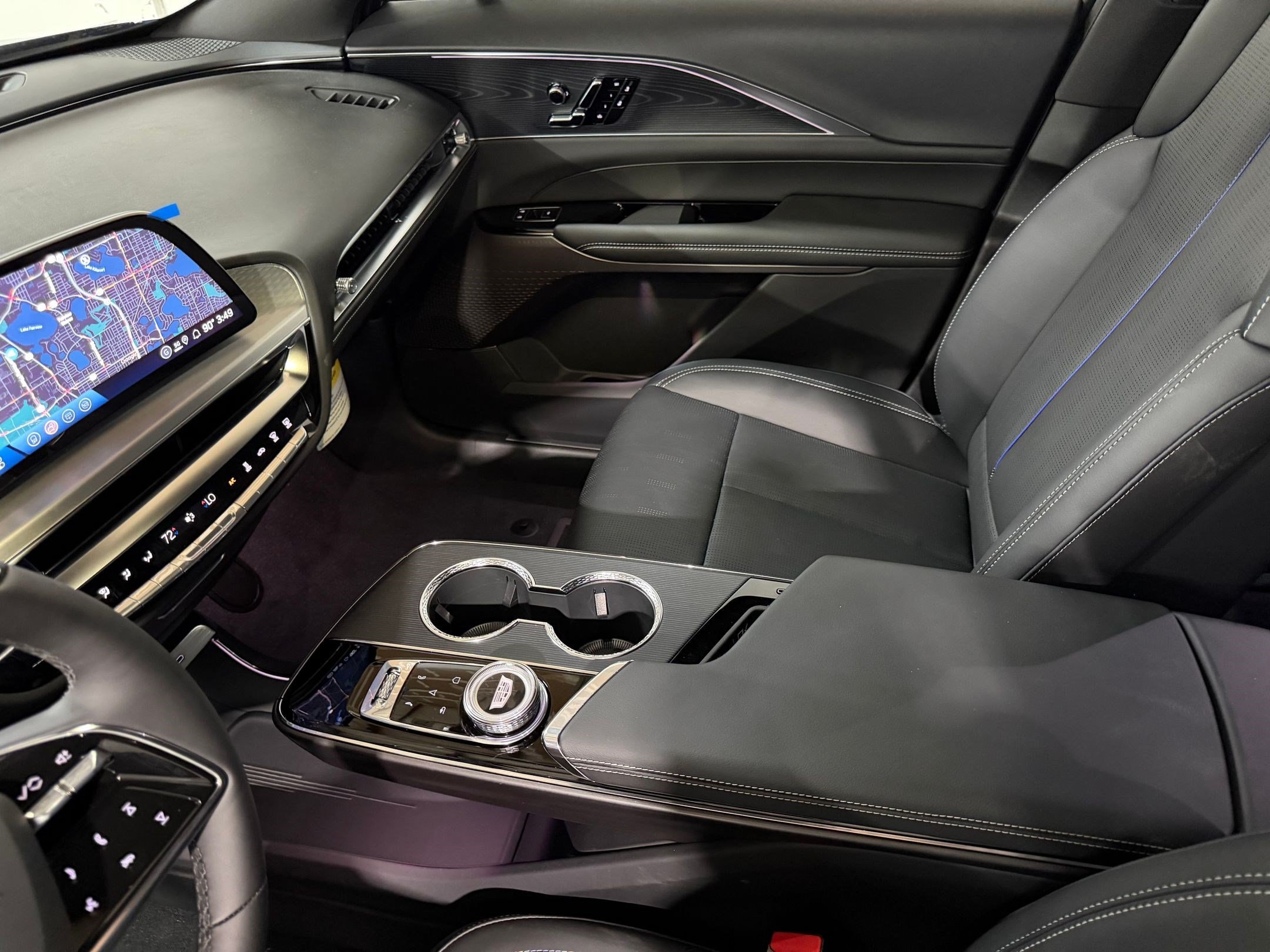 2026 Cadillac LYRIQ Sport - Photo 15