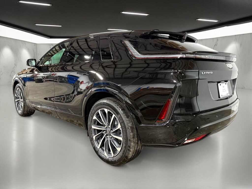 New 2026 CADILLAC LYRIQ Sport SUV