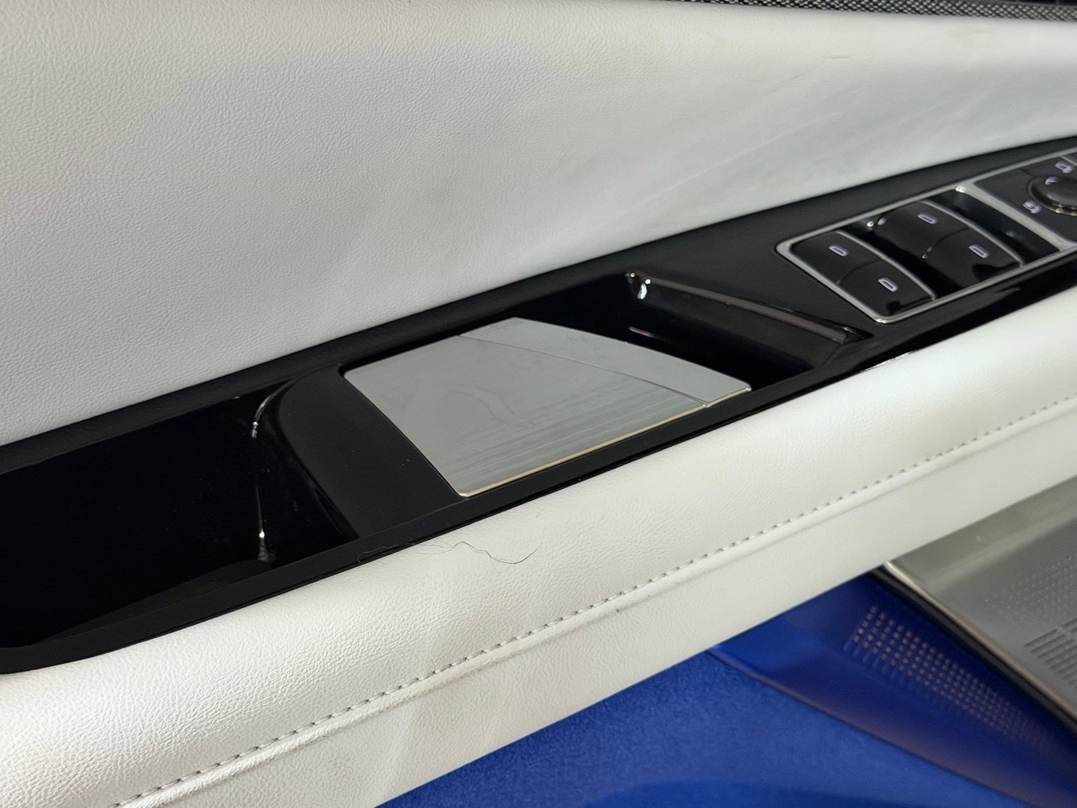 2026 Cadillac OPTIQ Sport - Photo 23