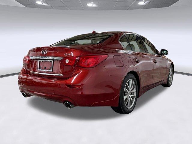 Q50 Premium