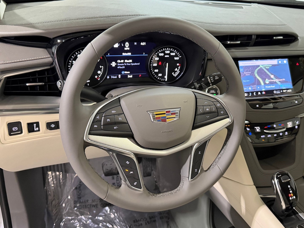 New 2026 CADILLAC XT5 Premium Luxury SUV