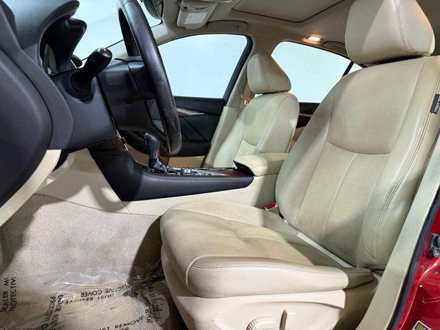 Q50 Premium