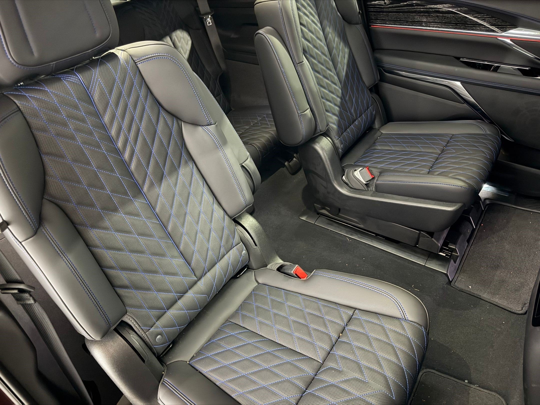 2025 Cadillac Escalade IQ Luxury 1 - Photo 56