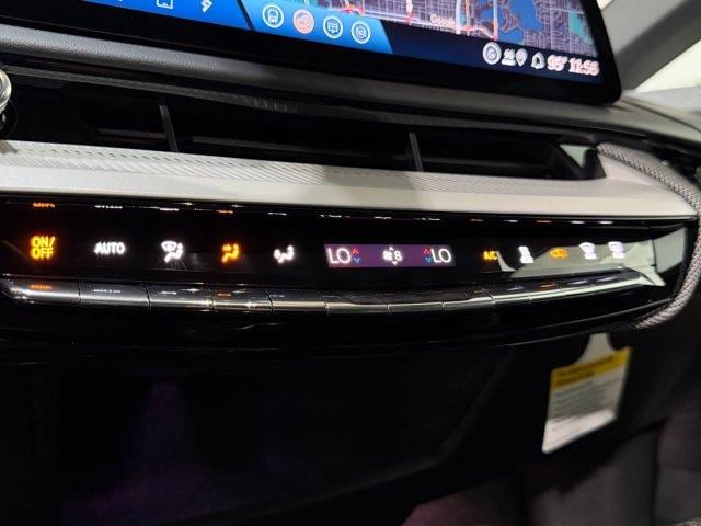 2026 Cadillac OPTIQ Premium Sport - Photo 32