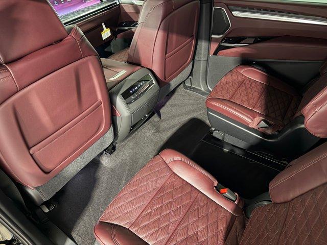 2026 Cadillac Escalade ESV Luxury - Photo 12