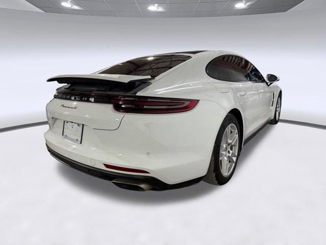 Panamera 4