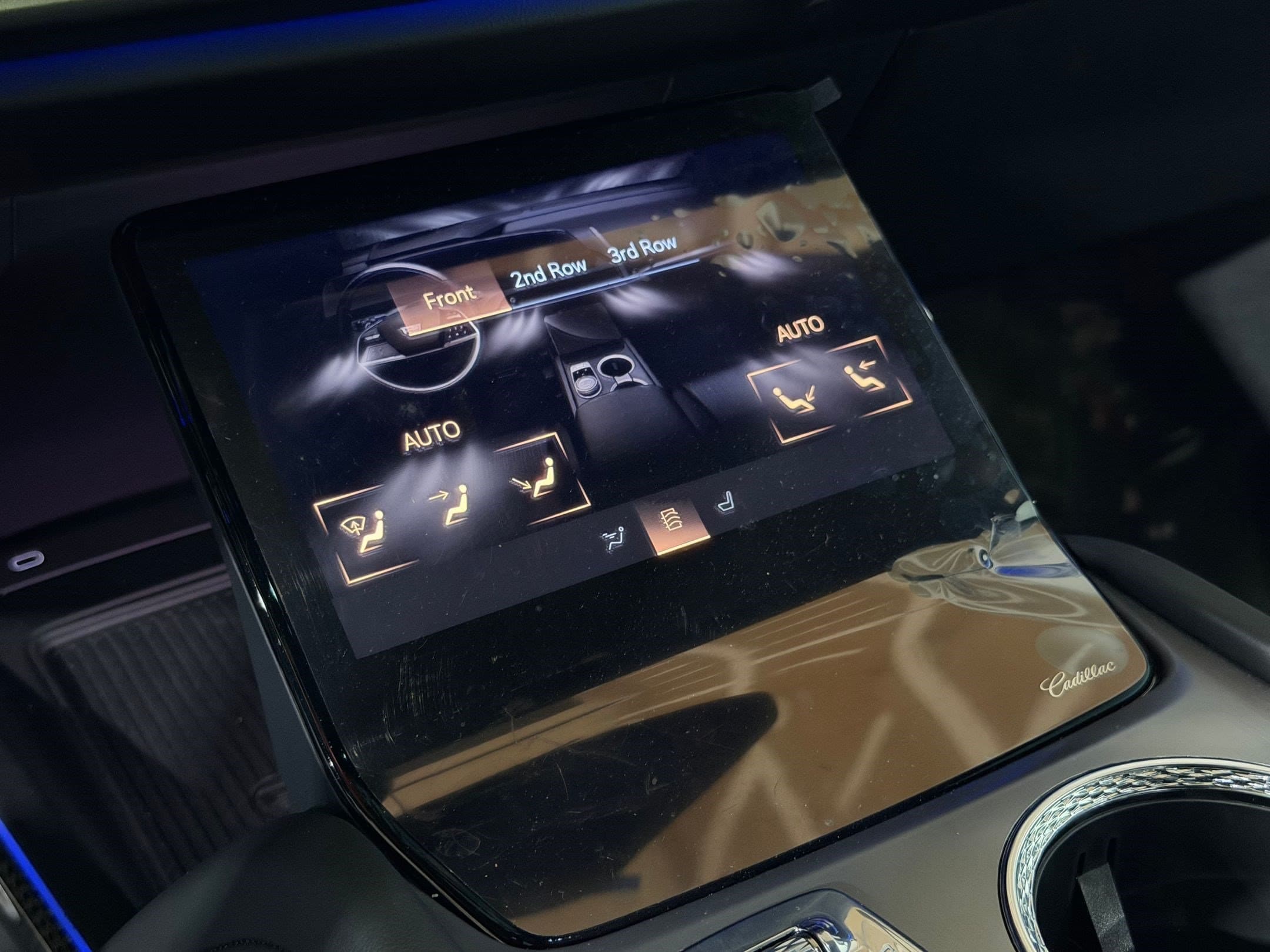 2026 Cadillac VISTIQ Sport - Photo 34