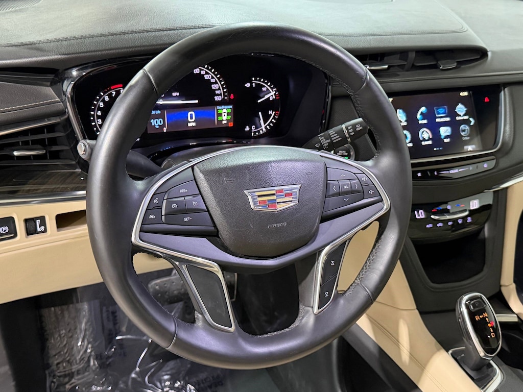 Used 2018 CADILLAC XT5 FWD SUV