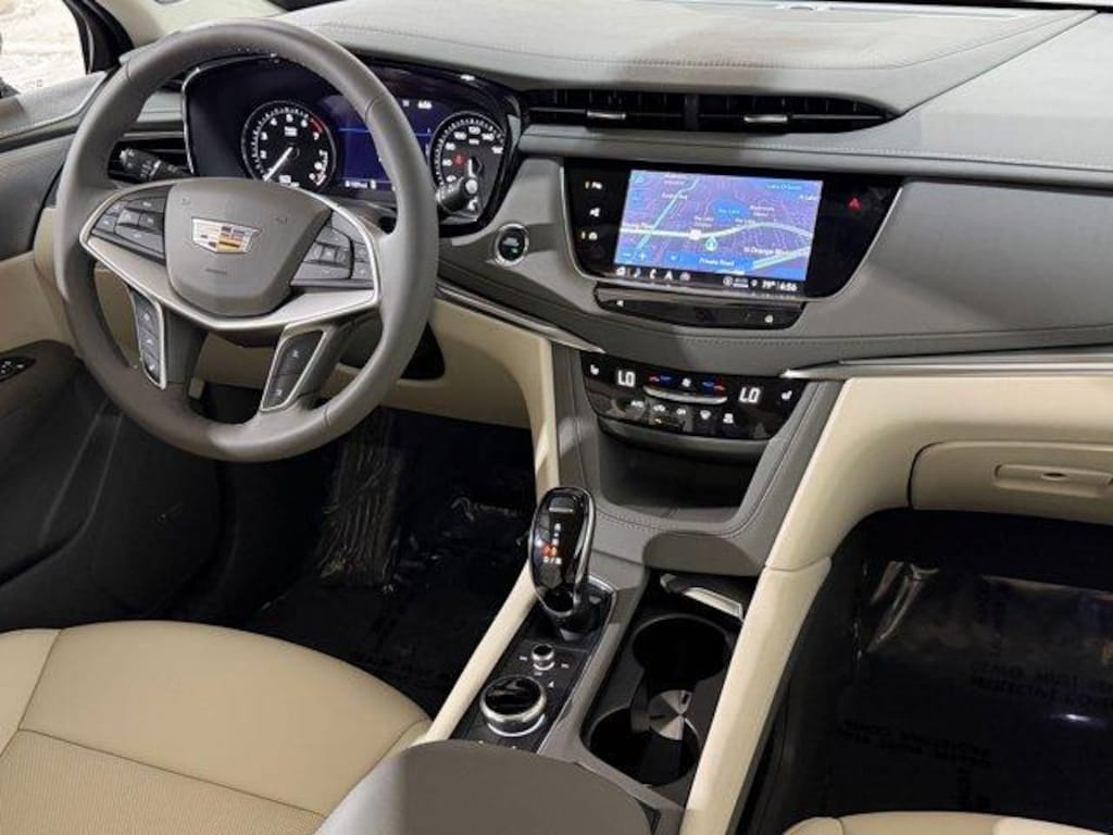 New 2026 CADILLAC XT5 Premium Luxury SUV