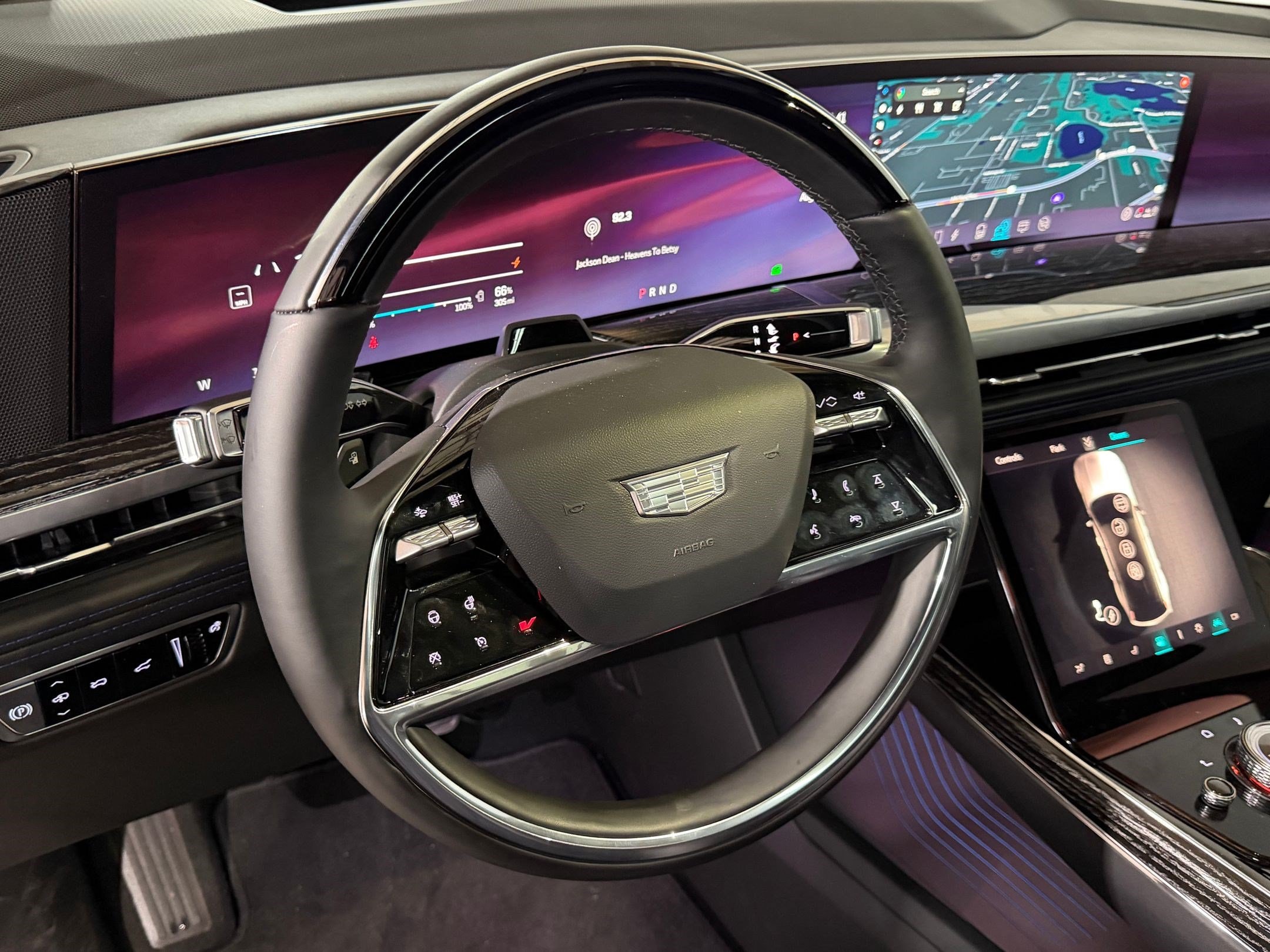 2025 Cadillac Escalade IQ Luxury 1 - Photo 10