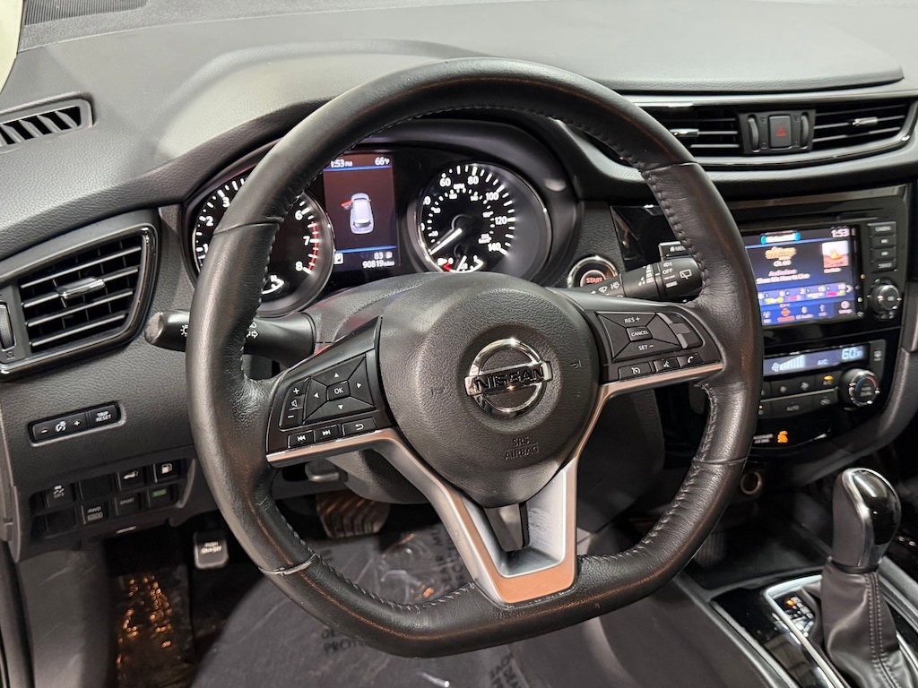 Used 2018 Nissan Rogue SV
