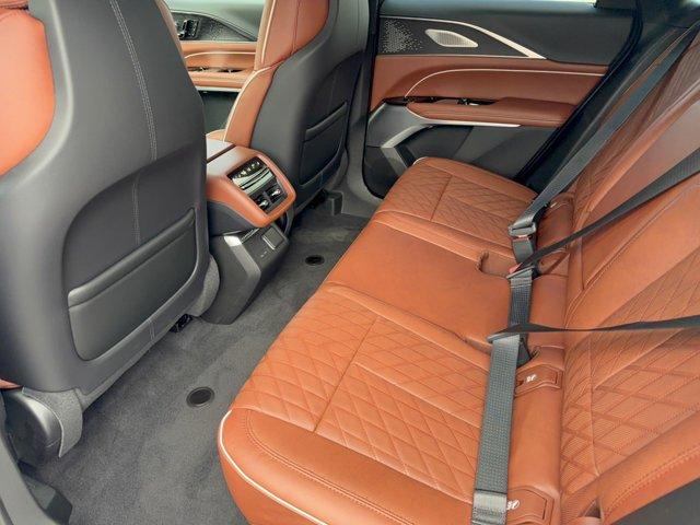 2027 Cadillac LYRIQ Signature Sport - Photo 25