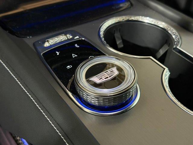 2026 Cadillac VISTIQ Sport - Photo 16