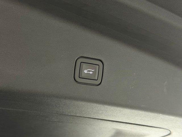 2026 Cadillac VISTIQ Sport - Photo 46