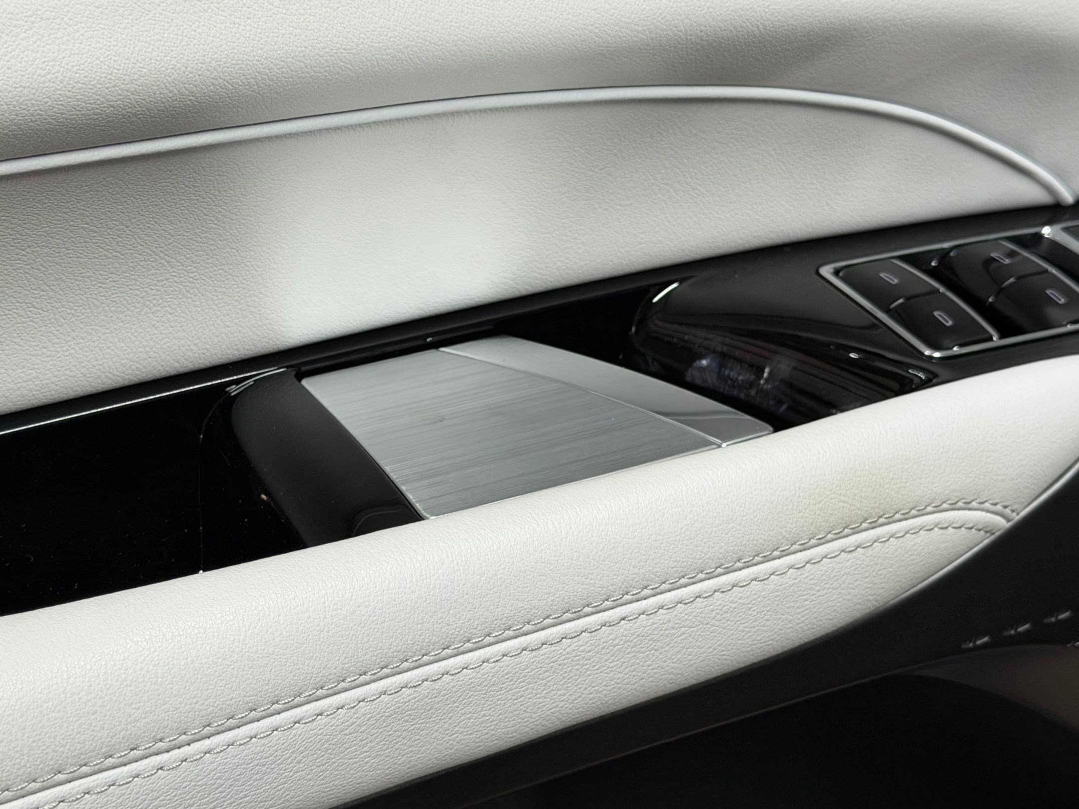 2026 Cadillac LYRIQ Sport - Photo 22