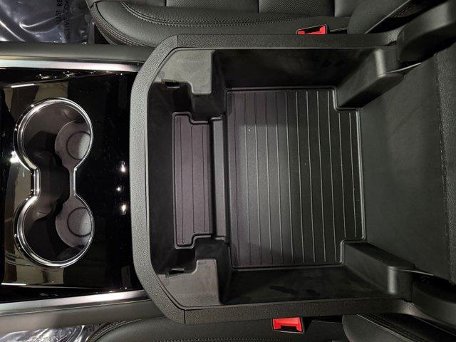 2026 Chevrolet Suburban RST - Photo 17