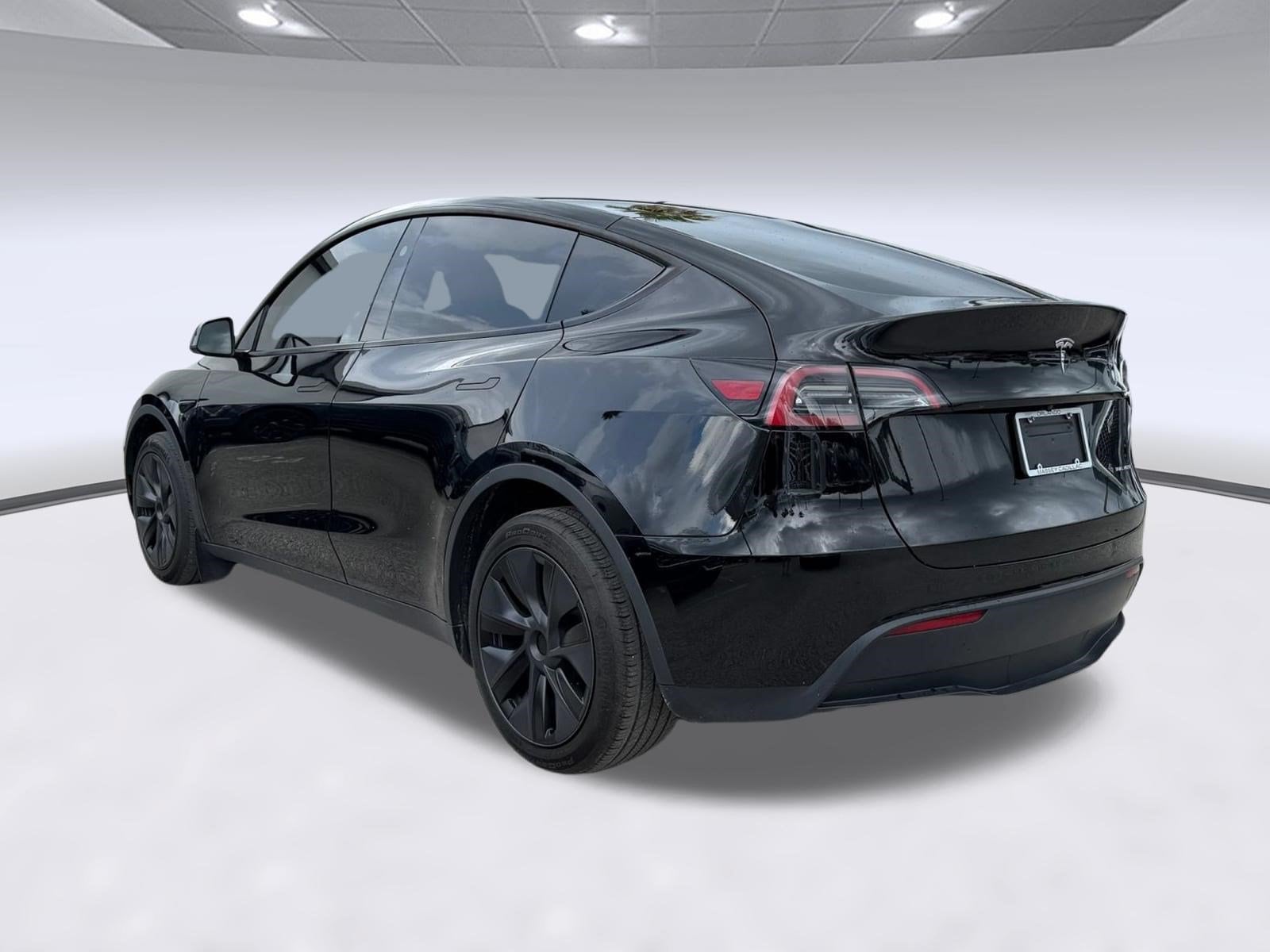 2025 Tesla Model Y Long Range