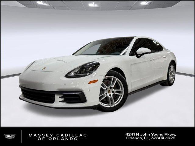 Panamera 4