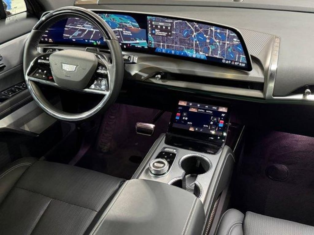 New 2026 CADILLAC VISTIQ Sport SUV