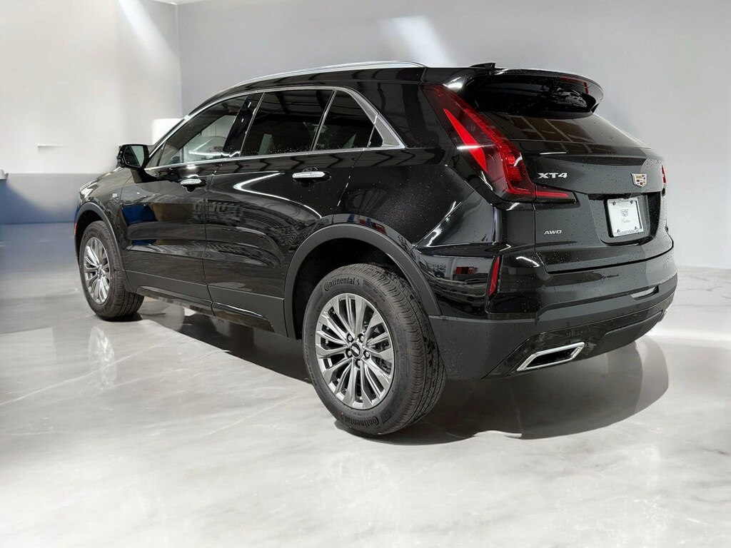 New 2025 CADILLAC XT4 Premium Luxury SUV