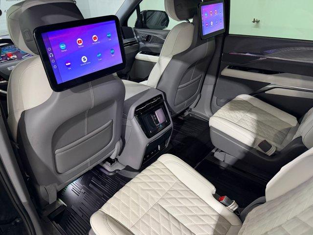 2026 Cadillac Escalade IQ Sport - Photo 22
