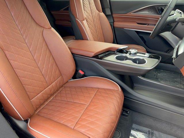 2027 Cadillac LYRIQ Signature Sport - Photo 30