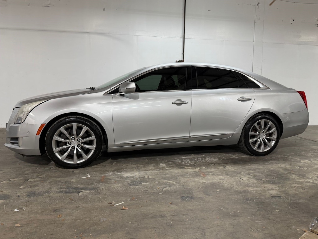 Used 2016 CADILLAC XTS Luxury Collection Car