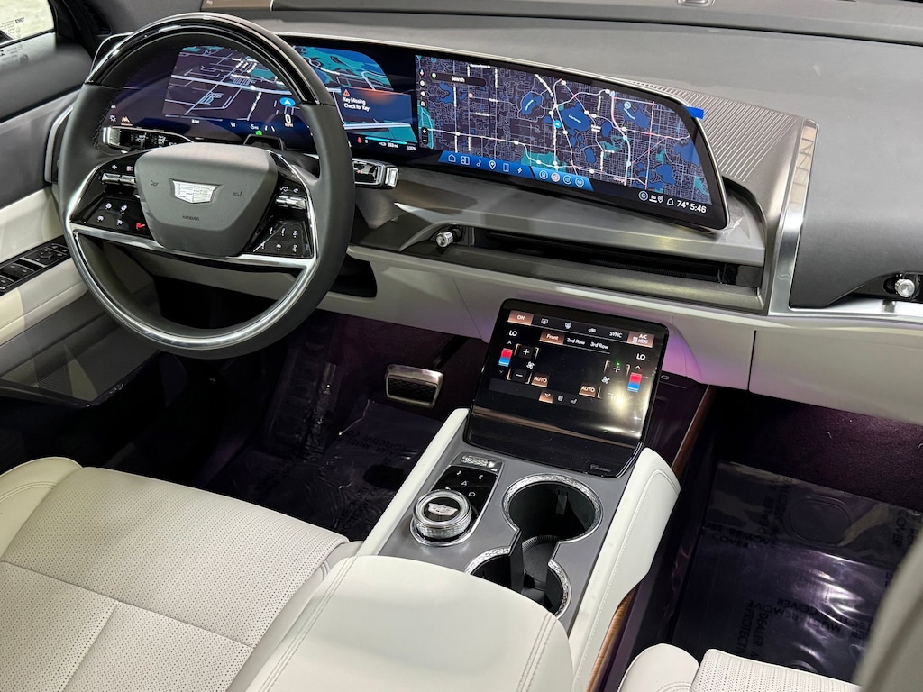 New 2026 CADILLAC VISTIQ Sport SUV