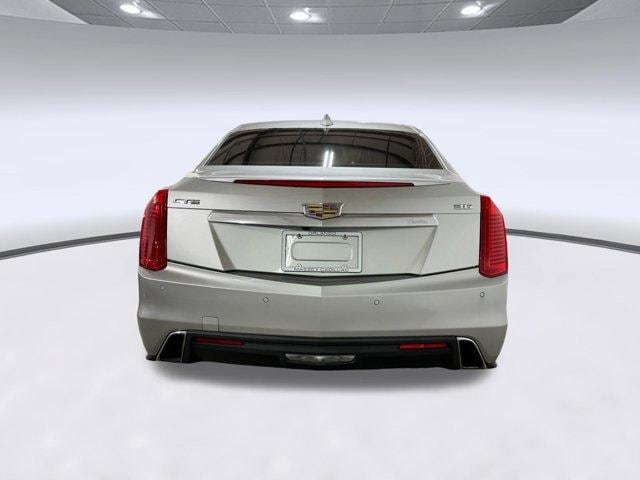 CTS Luxury RWD Car
