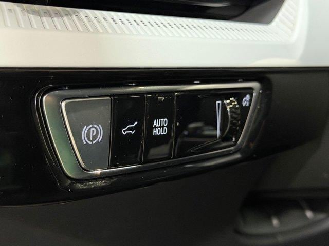 2026 Cadillac OPTIQ Premium Sport - Photo 16