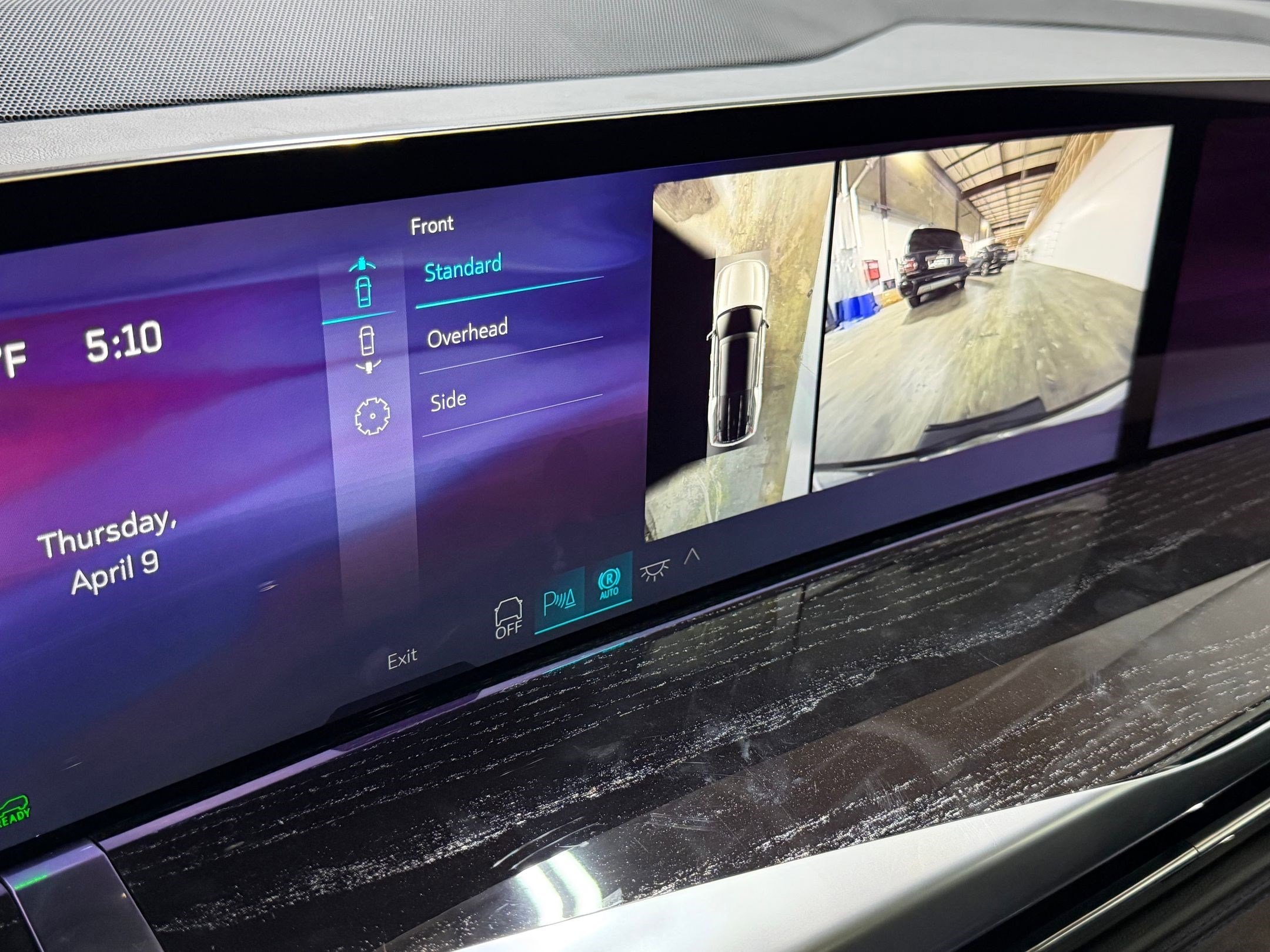 2026 Cadillac Escalade IQL Luxury - Photo 31