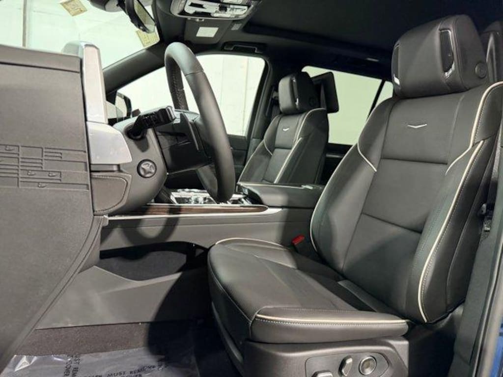 New 2026 CADILLAC Escalade Luxury SUV