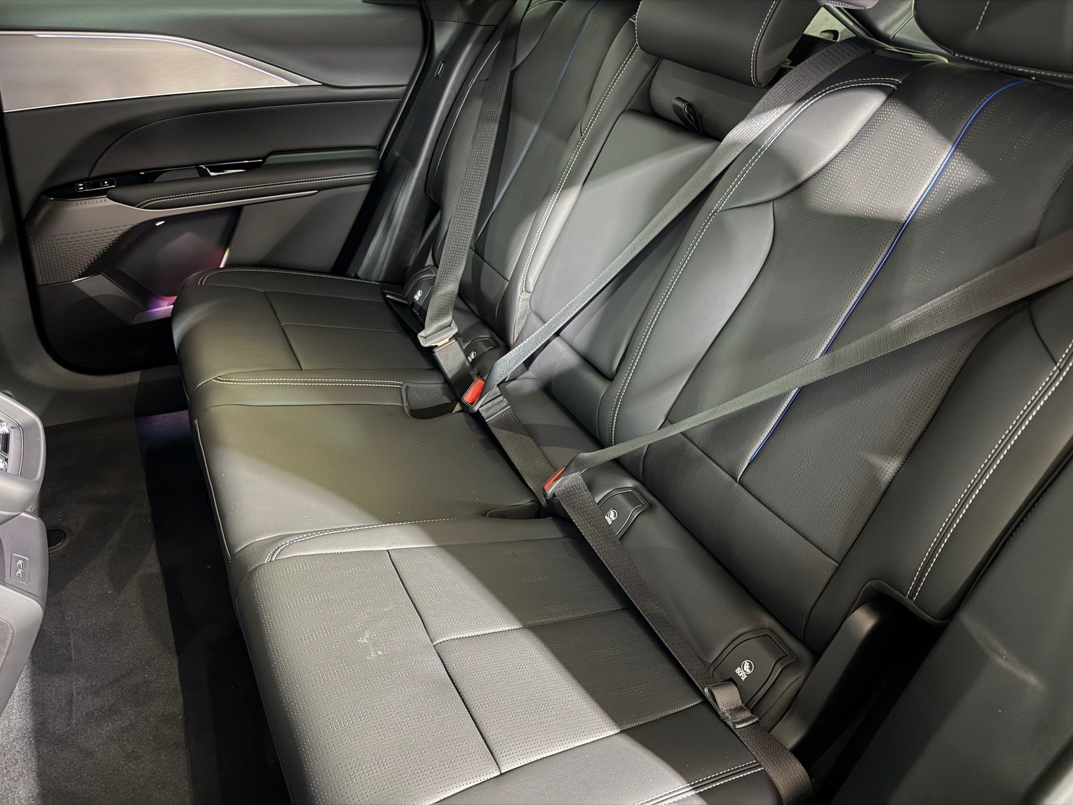 2027 Cadillac LYRIQ Sport - Photo 31