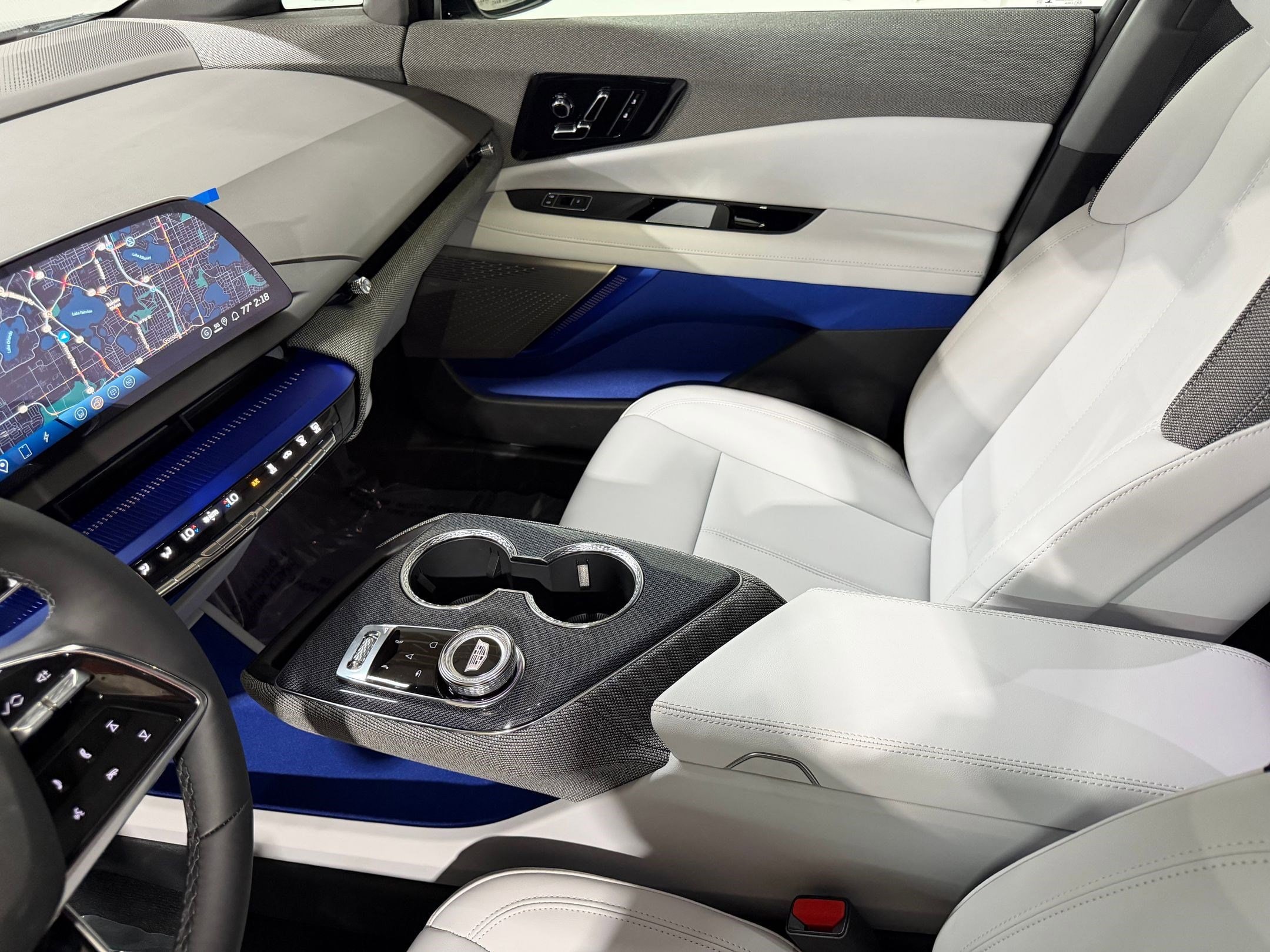 2026 Cadillac OPTIQ Sport - Photo 35