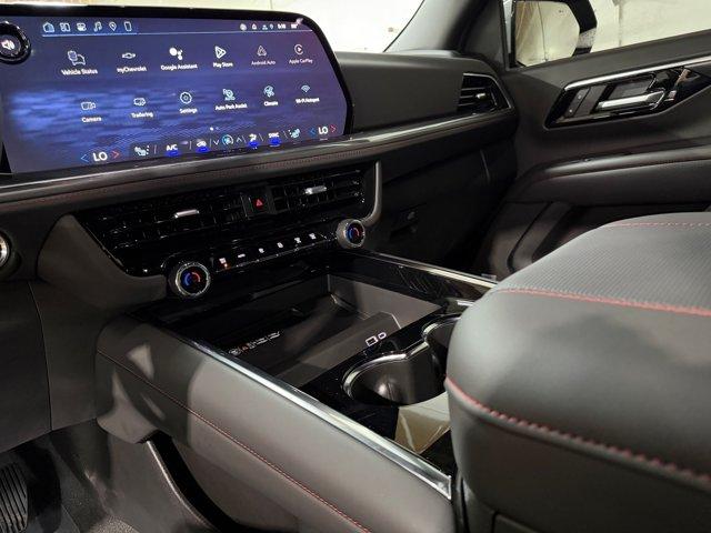 2026 Chevrolet Suburban RST - Photo 18