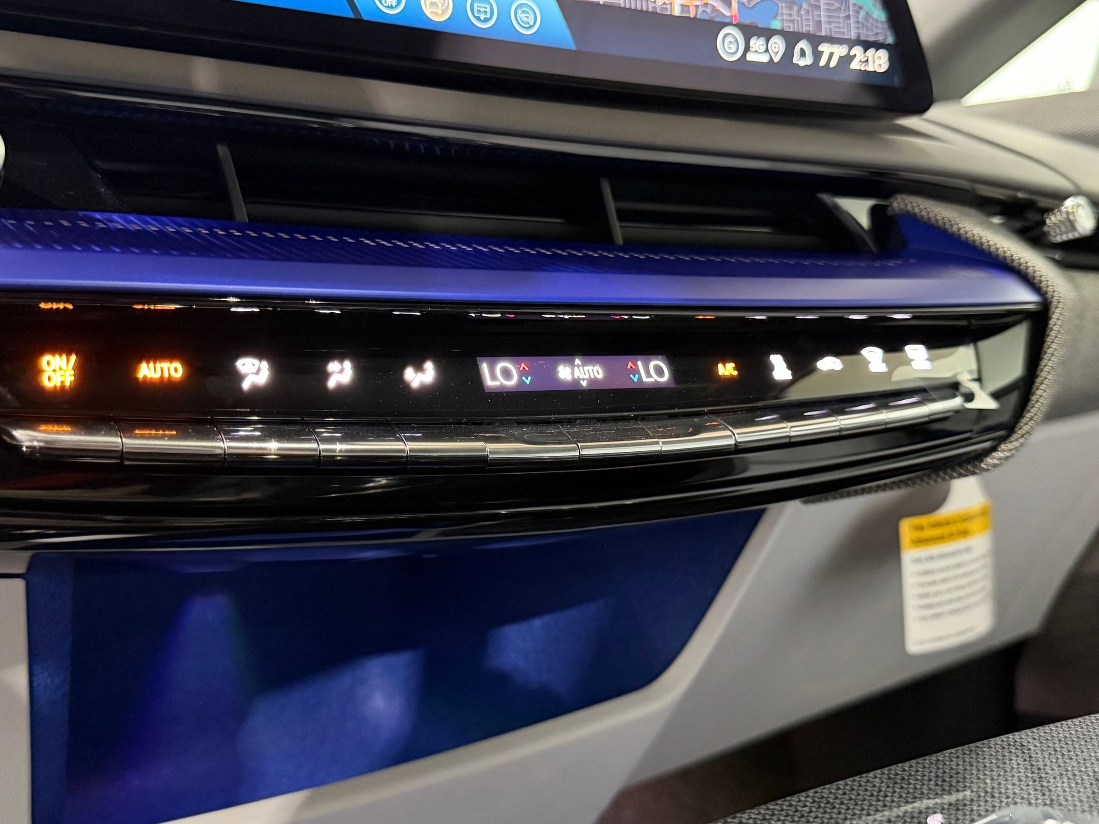2026 Cadillac OPTIQ Sport - Photo 31