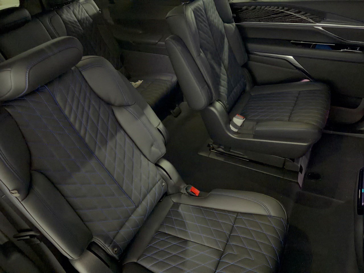 2026 Cadillac Escalade IQL Sport - Photo 29